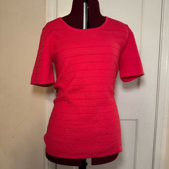 Croft & Barrow Hot Pink Short Sleeve Women’s Casual Top Size S - Picture 2 of 16